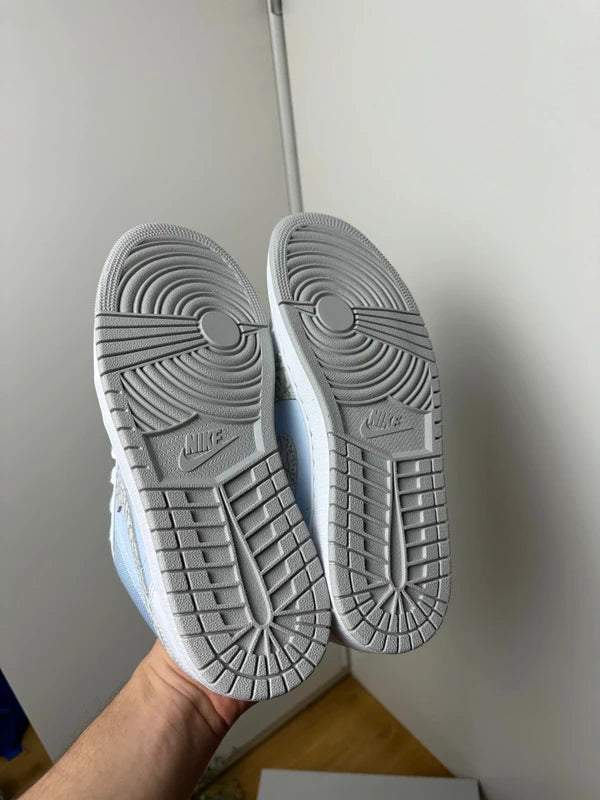 Air Jordan 1 Low SE Blue Tint/Sail‑White‑Grey Fog