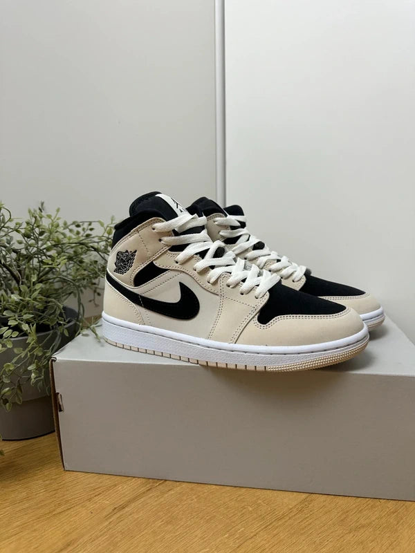 Damskie Air Jordan 1 Mid Guava Ice/Black/Sail Oryginał