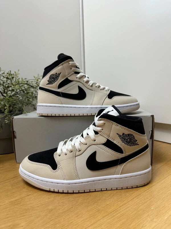 Damskie Air Jordan 1 Mid Guava Ice/Black/Sail Oryginał