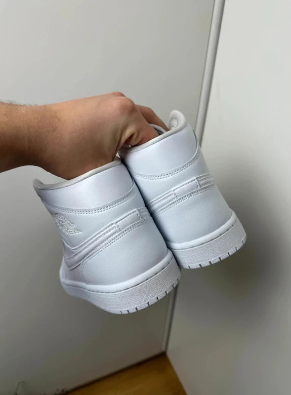 Air Jordan 1 Mid WMNS White